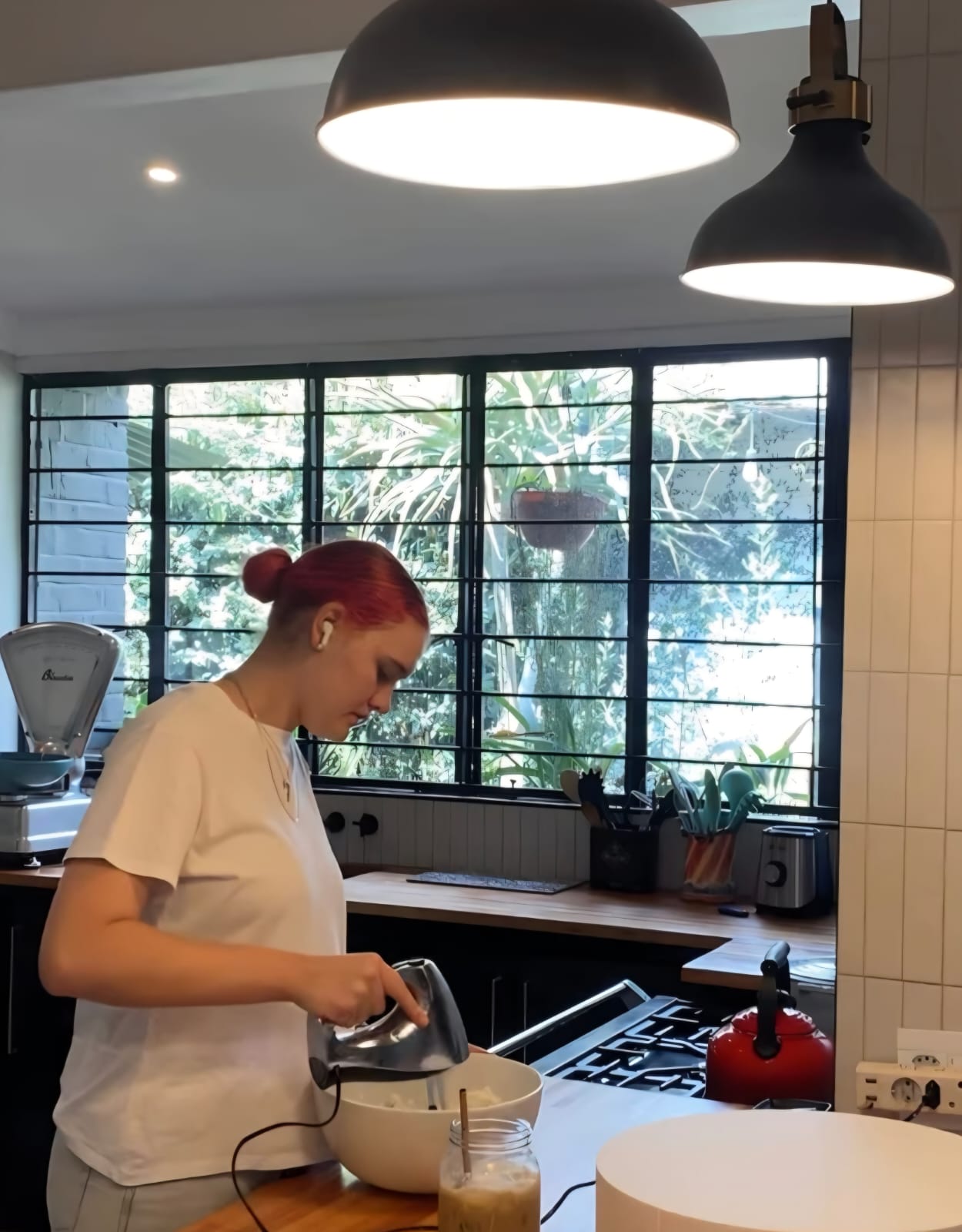 Karah, the baker behind krimmel.bakery